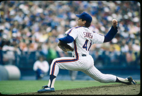 QUEENS, NY – 1983: Pitcher Tom Seaver #41 of the New York Mets pitches at Shea Stadium in Queens, New York in 1983. (Photo by Rich Pilling/MLB Photos)