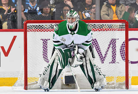 PITTSBURGH, PA – MARCH 11: Kari Lehtonen #32 of the Dallas Stars defends the net against the Pittsburgh Penguins at PPG Paints Arena on March 11, 2018 in Pittsburgh, Pennsylvania. (Photo by Joe Sargent/NHLI via Getty Images) *** Local Caption ***