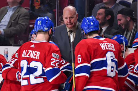 MONTREAL, QC – DECEMBER 07: Head coach of the Montreal Canadiens Claude Julien regroups his players against the Calgary Flames during the NHL game at the Bell Centre on December 7, 2017 in Montreal, Quebec, Canada. The Calgary Flames defeated the Montreal Canadiens 3-2 in overtime. (Photo by Minas Panagiotakis/Getty Images)