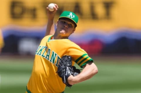 Aug 6, 2016; Oakland, CA, USA; Oakland Athletics starting pitcher Sonny Gray (54) pitches against the Chicago Cubs in the fifth inning at O.co Coliseum. Mandatory Credit: John Hefti-USA TODAY