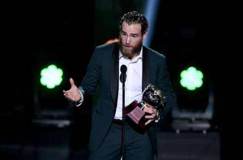 LAS VEGAS, NEVADA – JUNE 19: Ryan O’Reilly of the St. Louis Blues accepts the Frank J. Selke Trophy awarded to the forward who best excels in the defensive aspects of the game during the 2019 NHL Awards at the Mandalay Bay Events Center on June 19, 2019 in Las Vegas, Nevada. (Photo by Ethan Miller/Getty Images)