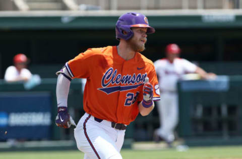 CLEMSON, SC – JUNE 03: The NCAA 2018 Division I Baseball Championship regional playoffs in Clemson, S.C. on June 3, 2018 held an elimination game between St. John’s and Clemson. Seth Beer (28) of Clemson begins his trot around the bases after hitting a home run.(Photo by John Byrum/Icon Sportswire via Getty Images)