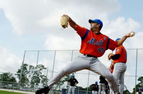 UNITED STATES – FEBRUARY 26: Lefthander John Franco pitches from the mound at the New York Mets’ spring training camp in Port St. Lucie, Fla. (Photo by Keith Torrie/NY Daily News Archive via Getty Images)