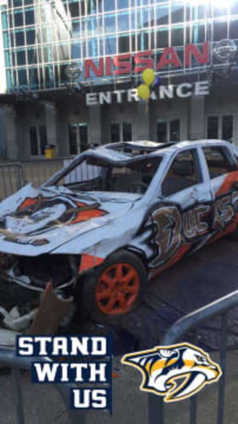 Ducks Car smashed by Preds Fans