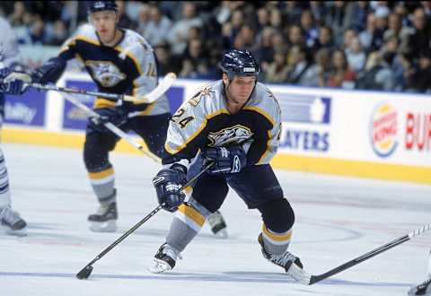 Scott Walker #24 of the Nashville Predators .Mandatory Credit: Robert Laberge /Allsport