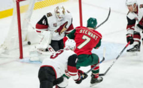 Dec 17, 2016; Saint Paul, MN, USA; Minnesota Wild forward Chris Stewart (7) scores a goal during the third period against the Minnesota Wild at Xcel Energy Center. The Wild won 4-1. Mandatory Credit: Brace Hemmelgarn-USA TODAY Sports