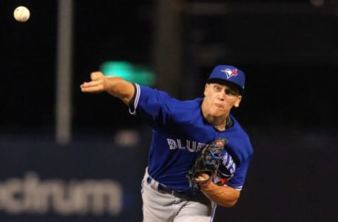 TAMPA, FL – AUGUST 03: Mason Denaburg (23) delivers a pitch to the plate during the East Coast Pro Showcase on August 02, 2017, at Steinbrenner Field in Tampa, FL. (Photo by Cliff Welch/Icon Sportswire via Getty Images)