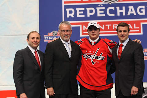 MONTREAL – JUNE 26: Marcus Johansson poses with NHL Commissioner Gary Bettman, Washington Capitals Director of Amateur Scouting Ross Mahoney and VP & GM George McPhee after being drafted during the first round of the 2009 NHL Entry Draft at the Bell Centre on June 26, 2009 in Montreal, Quebec, Canada. (Photo by Bruce Bennett/Getty Images)