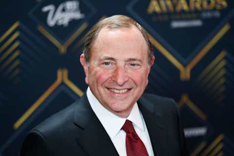 LAS VEGAS, NV – JUNE 19: Gary Bettman, commissioner of the National Hockey League poses for photos on the red carpet during the 2019 NHL Awards at Mandalay Bay Resort and Casino on June 19, 2019 in Las Vegas, Nevada. (Photo by Jeff Speer/Icon Sportswire via Getty Images)