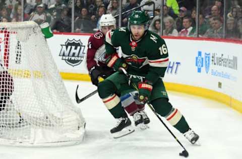 ST. PAUL, MN – MARCH 13: Minnesota Wild Left Wing Jason Zucker (16) skates with the puck during a NHL game between the Minnesota Wild and Colorado Avalanche on March 13, 2018 at Xcel Energy Center in St. Paul, MN. The Avalanche defeated the Wild 5-1.(Photo by Nick Wosika/Icon Sportswire via Getty Images)