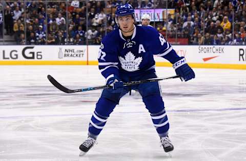 TORONTO, ON – APRIL 8: Tyler Bozak