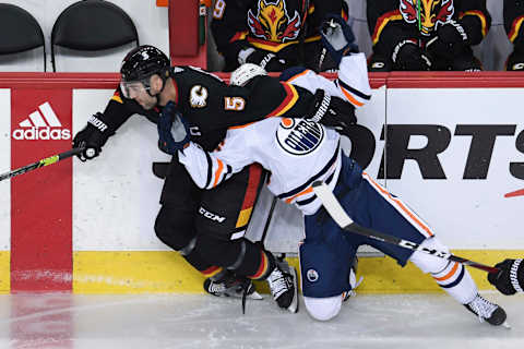 Calgary Flames defenseman Mark Giordano (5). Mandatory Credit: Candice Ward-USA TODAY Sports