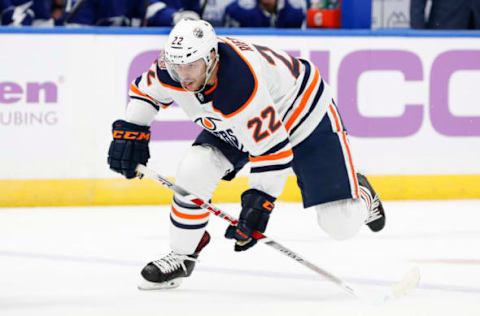 TAMPA, FL – NOVEMBER 06: Edmonton Oilers right wing Tobias Rieder (22) skates in the first period of the regular season NHL game between the Edmonton Oilers and Tampa Bay Lightning on November 06, 2018 at Amalie Arena in Tampa, FL. (Photo by Mark LoMoglio/Icon Sportswire via Getty Images)