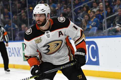 ST. LOUIS, MO – OCTOBER 14: Anaheim Ducks center Ryan Kesler (17) during an NHL game between the Anaheim Ducks and the St. Louis Blues on October 14, 2018, at Enterprise Center, St. Louis, MO. The Ducks beat the Blues, 3-2. (Photo by Keith Gillett/Icon Sportswire via Getty Images)