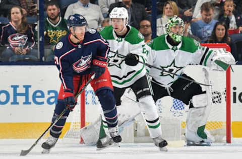 COLUMBUS, OH – NOVEMBER 6: Riley Nash #20 of the Columbus Blue Jackets and Esa Lindell #23 of the Dallas Stars battle for position in front of goaltender Ben Bishop #30 of the Dallas Stars on November 6, 2018 at Nationwide Arena in Columbus, Ohio. (Photo by Jamie Sabau/NHLI via Getty Images)