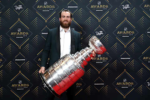 Toronto Maple Leafs’ Ryan O’Reilly with the St. Louis Blues holding the Stanley Cup (Photo by Bruce Bennett/Getty Images)