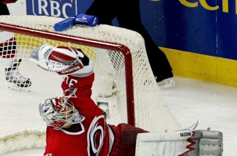 Cam Ward, Carolina Hurricanes (Photo by Bruce Bennett/Getty Images)