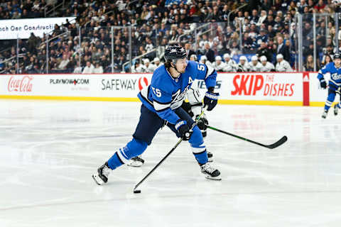 Winnipeg Jets, Mark Scheifele (55) Mandatory Credit: Terrence Lee-USA TODAY Sports