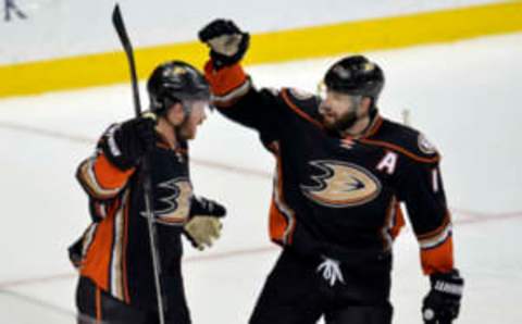 Anaheim Ducks right wing Chris Wagner (21) celebrates with center Ryan Kesler (17) in their Ducks home jerseys (Gary A. Vasquez-USA TODAY Sports)