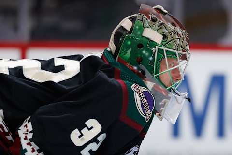 GLENDALE, ARIZONA – MARCH 22: Goaltender Antti Raanta #32 of the Arizona Coyotes   (Photo by Christian Petersen/Getty Images)