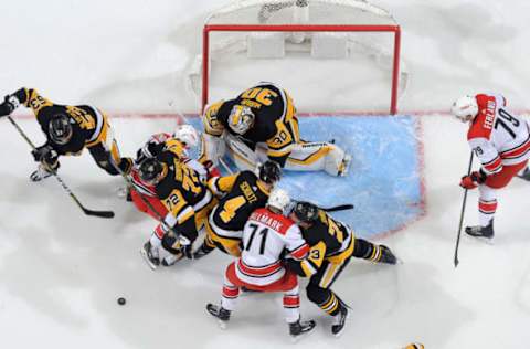 PITTSBURGH, PA – MARCH 31: Matt Murray #30 of the Pittsburgh Penguins protects the net against the Carolina Hurricanes at PPG Paints Arena on March 31, 2019 in Pittsburgh, Pennsylvania. (Photo by Joe Sargent/NHLI via Getty Images)