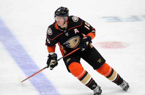 ANAHEIM, CA – FEBRUARY 25: Anaheim Ducks right wing Corey Perry (10) in action in the second period of a game against the Edmonton Oilers played on February 25, 2018, at the Honda Center in Anaheim, CA. (Photo by John Cordes/Icon Sportswire via Getty Images)