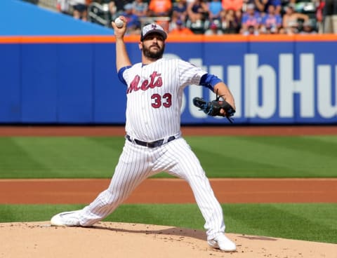 Jul 4, 2016; New York City, NY, USA; New York Mets starting pitcher 