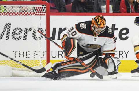 RALEIGH, NC – October 29: Anaheim Ducks Goalie Ryan Miller (30) makes a save during a game between the Anaheim Ducks and the Carolina Hurricanes at the PNC Arena in Raleigh, NC on October 29, 2017. Anaheim defeated Carolina 4-3 in a shootout. (Photo by Greg Thompson/Icon Sportswire via Getty Images)