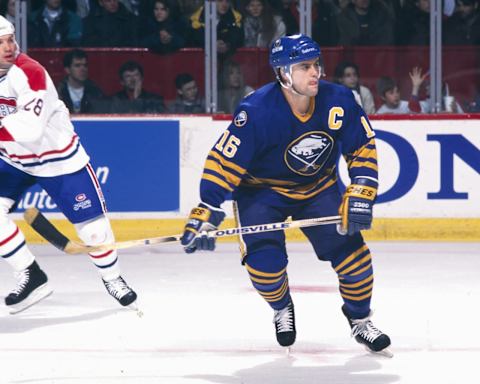 MONTREAL 1990’s: Pat LaFontaine #16 of the Buffalo Sabres skates against the Montreal Canadiens in the 1990’s at the Montreal Forum in Montreal, Quebec, Canada. (Photo by Denis Brodeur/NHLI via Getty Images)