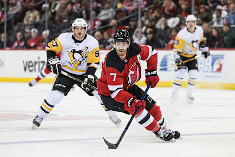 New Jersey Devils defenseman Dougie Hamilton (7): Vincent Carchietta-USA TODAY Sports