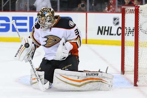 Anaheim Ducks goalie John Gibson (36): Ed Mulholland-USA TODAY Sports