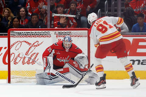 Darcy Kuemper, Washington Capitals Mandatory Credit: Geoff Burke-USA TODAY Sports