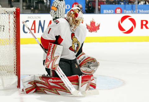 Ray Emery #1 of the Ottawa Senators (Photo By Dave Sandford/Getty Images)