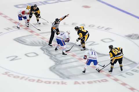 Sidney Crosby #87 of the Pittsburgh Penguins. (Photo by Andre Ringuette/Freestyle Photo/Getty Images)