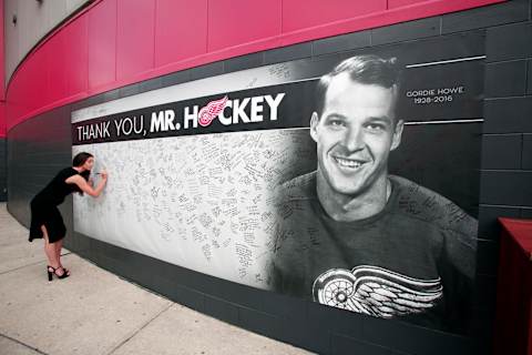 Gordie Howe (Photo by Bill Pugliano/Getty Images)