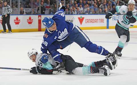 TORONTO, CANADA – NOVEMBER 30:   William Nylander #88 of the Toronto Maple Leafs during the third period in an   (Photo by Claus Andersen/Getty Images)