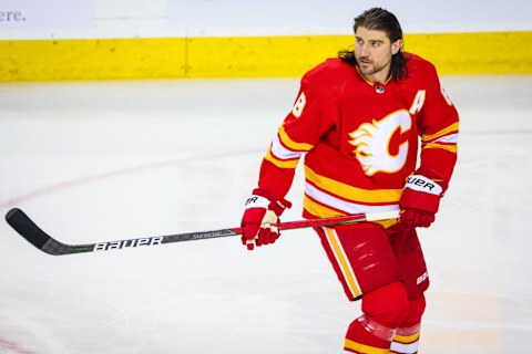 Apr 4, 2023; Calgary, Alberta, CAN; Calgary Flames defenseman Chris Tanev (8) Credit: Sergei Belski-USA TODAY Sports