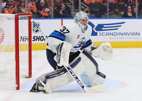 Winnipeg Jets, Connor Hellebuyck #37. (Photo by Lawrence Scott/Getty Images)