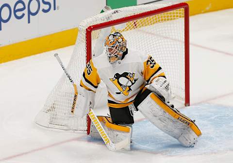 DENVER, CO – NOVEMBER 28: Pittsburgh Penguins goalie Tristan Jarry (35) watches the play during a regular season game between the Colorado Avalanche and the visiting Pittsburgh Penguins on November 28, 2018 at the Pepsi Center in Denver, CO. (Photo by Russell Lansford/Icon Sportswire via Getty Images)