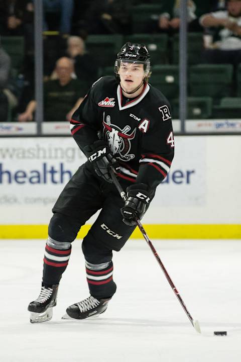 EVERETT, WA – FEBRUARY 14: Red Deer Rebels defenseman Alexander Alexeyev (4) looks to make an outlet pass in the first period during a game between the Everett Silvertips and the Red Deer Rebels on Thursday, February 14, 2019 at Angel of the Winds Arena in Everett, WA. (Photo by Christopher Mast/Icon Sportswire via Getty Images)