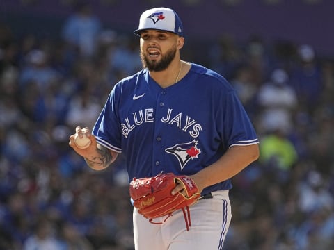 Aug 27, 2022; Toronto, Ontario, CAN; Toronto Blue Jays starting pitcher Alek Manoah (6) during the fifth inning against the Los Angeles Angels at Rogers Centre. Mandatory Credit: John E. Sokolowski-USA TODAY Sports