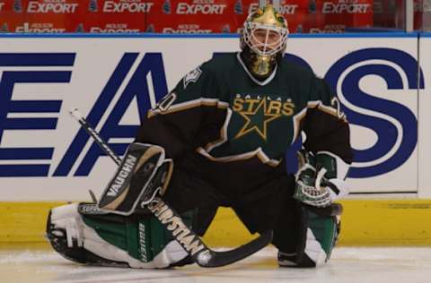 TORONTO – MARCH 16: Goaltender Ed Belfour #20 of the Dallas Stars stetches on the ice before the NHL game against the Toronto Maple Leafs at Air Canada Centre in Toronto, Ontario, Canada. The Stars and Maple Leafs tied 5-5. (Photo by Dave Sandford/Getty Images/NHLI)