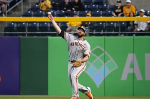 PITTSBURGH, PA – MAY 15: Darin Ruf #33 of the SF Giants throws makes a throw home in the fifth inning against the Pittsburgh Pirates at PNC Park on May 15, 2021 in Pittsburgh, Pennsylvania. (Photo by Justin K. Aller/Getty Images)