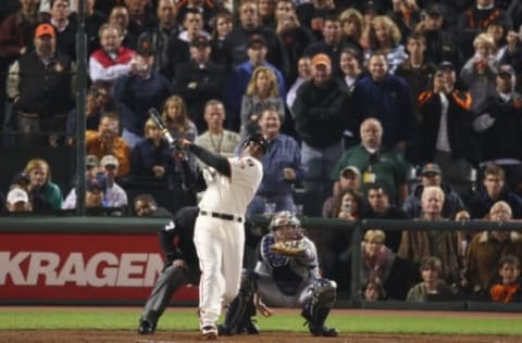 SAN FRANCISCO – AUGUST 07: Barry Bonds #25 of the San Francisco Giants hits career home run #756 against Mike Bacsik of the Washington Nationals on August 7, 2007 at AT&T Park in San Francisco, California. With his 756th career home run, Barry Bonds surpasses Hank Aaron to become Major League Baseball’s all-time home run leader. (Photo by Lisa Blumenfeld/Getty Images)