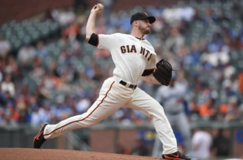 SAN FRANCISCO, CA – APRIL 28: Chris Stratton #34 of the San Francisco Giants pitches against the Los Angeles Dodgers in the top of the first inning during game one of a doubleheader at AT&T Park on April 28, 2018 in San Francisco, California. (Photo by Thearon W. Henderson/Getty Images)