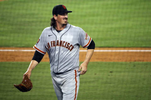 Jeff Samardzija #29 of the SF Giants looks on after leaving the mound. (Photo by Katelyn Mulcahy/Getty Images)