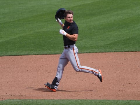 SF Giants catcher Patrick Bailey (00) runs for second base at Oracle Park. (Kelley L Cox-USA TODAY Sports)