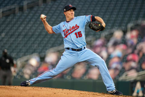 Potential Cleveland Indians signee Homer Bailey #15 of the Minnesota Twins (Photo by Brace Hemmelgarn/Minnesota Twins/Getty Images)