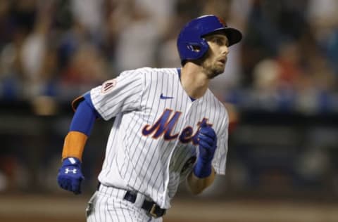 NEW YORK, NEW YORK – SEPTEMBER 19: Jeff McNeil #6 of the New York Mets runs to first during the seventh inning against the Philadelphia Phillies at Citi Field on September 19, 2021 in the Queens borough of New York City. (Photo by Sarah Stier/Getty Images)