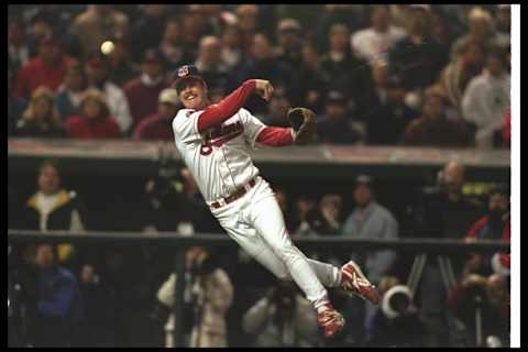 4 Oct 1996: Jeff Kent of the Cleveland Indians throws the ball during a game against the Baltimore Orioles at Jacobs Field in Cleveland, Ohio. The Indians won the game, 9-4. Mandatory Credit: Jed Jacobsohn /Allsport